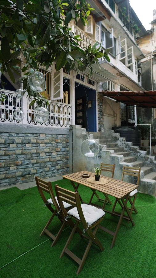 Gosolo Stays Bandra Hostel Bombay Exterior foto